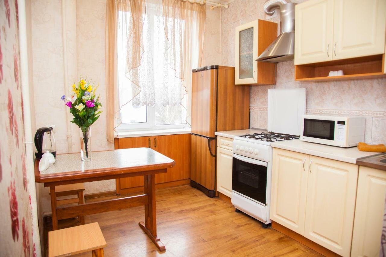 Apartment On Stalevariv Street 7 Zaporizhia Exterior photo